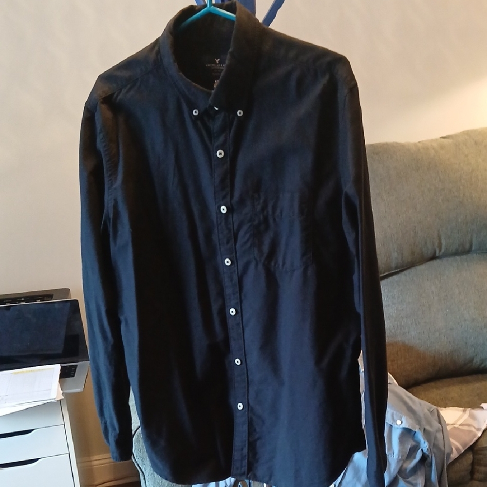American Eagle Outfitters Men's Dark Button-Down Shirt